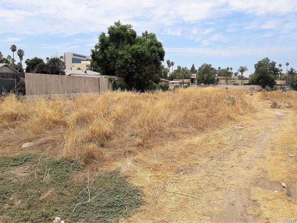 1st image of 458 Sepulveda Ave