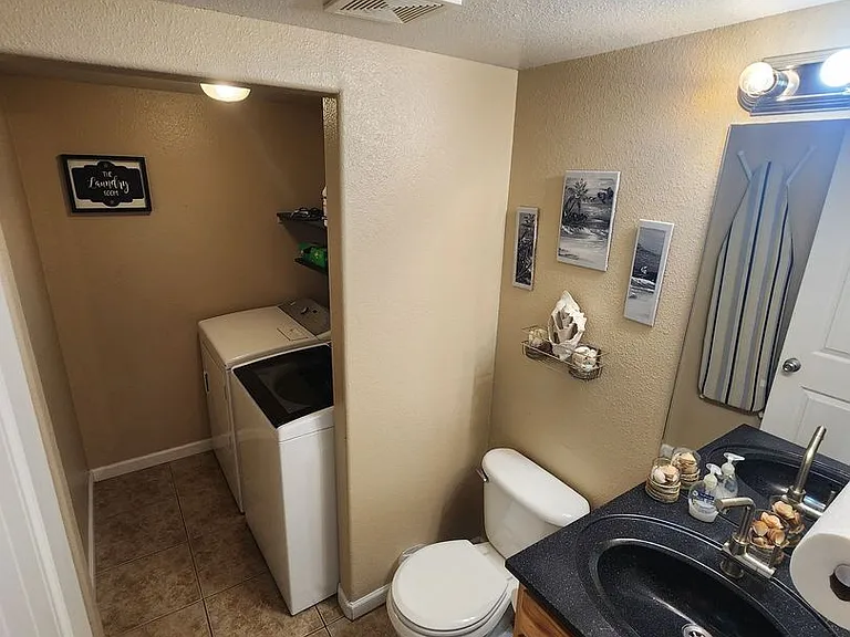 4556 Gunbarrel Dr — Photo 10