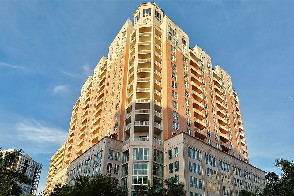 1st image of 1350 Main St Unit 1600