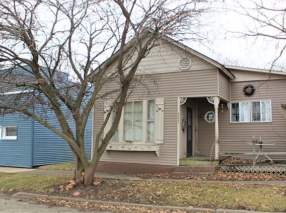 2nd image of 111 W Court St