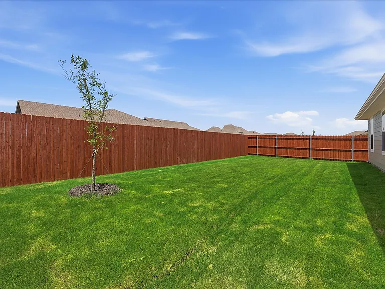 722 Orchid Way — Photo 28