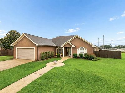 327 N Pine St, Gramercy, LA, 70052