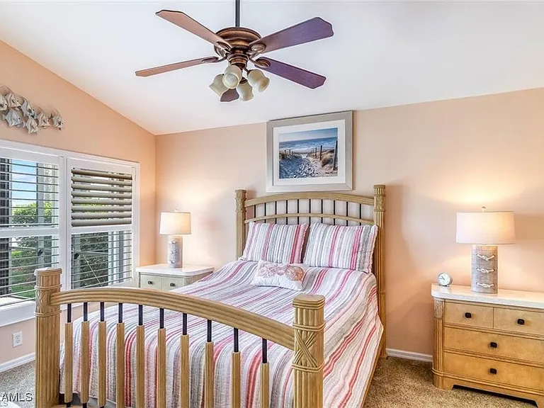 10025 Oakhurst Way — Photo 12