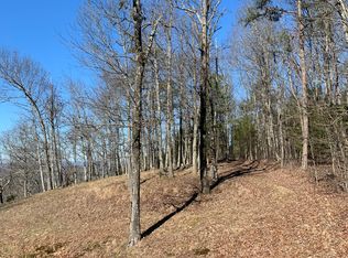 129 Bluff Ln, Laceys Spring, AL 35754