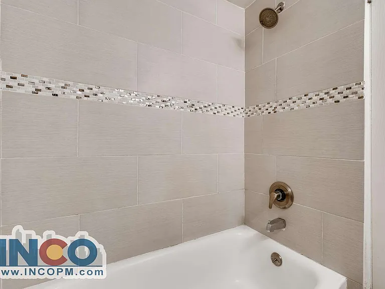 338 W Powers Ave #307 — Photo 7