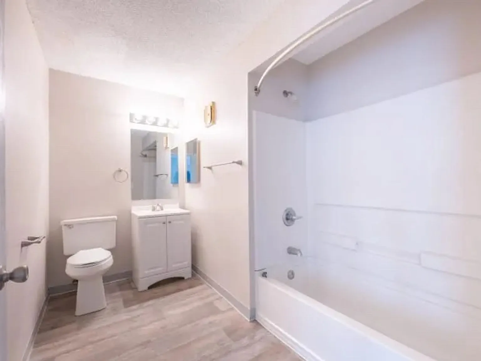 Simple Living. Real Savings. Limited Time. — Photo 4