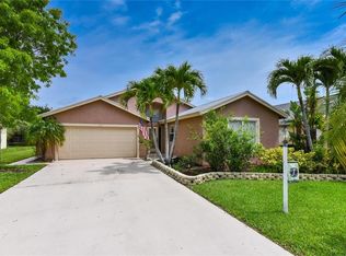 2853 SW Mustang Ter, Stuart, FL 34997