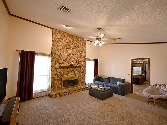 4th image of 2711 S Quail Ridge St