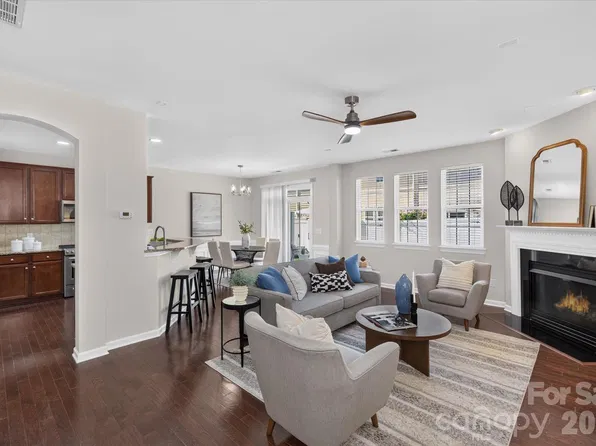 5248 Allison Ln, Charlotte, NC 28277