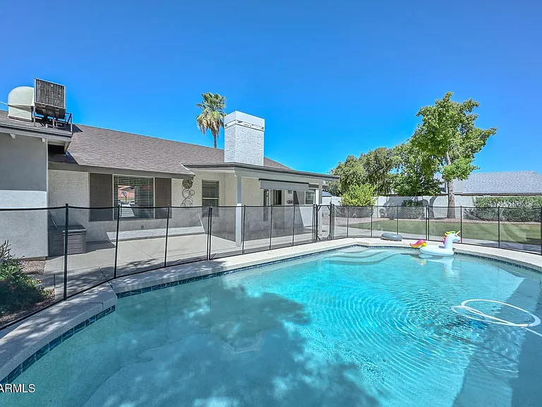 11509 N 109th Way — Photo 12