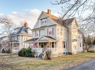 180 Auburn St, Newton, MA 02466