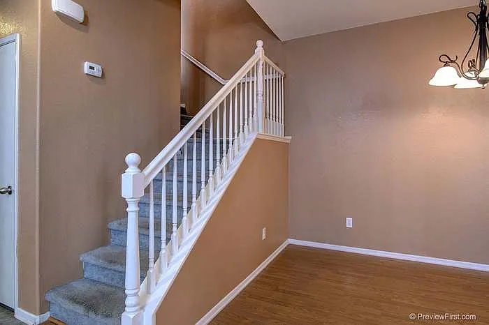 1433 Levant Ln #5 — Photo 6