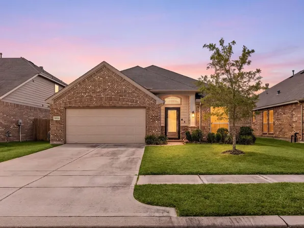 10031 Gold Finch Run, Magnolia, TX 77354