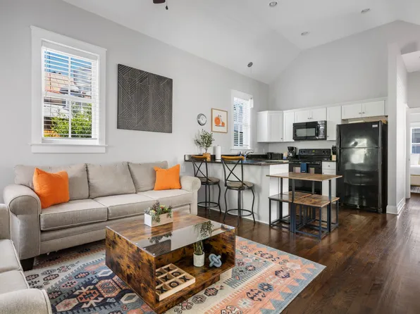 23 H St, Charleston, SC 29403