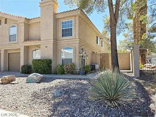 2817 Crystal Lantern Dr Photo 1
