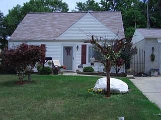 1st image of 2349 Northglen Dr