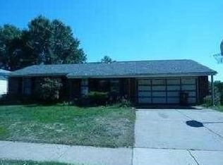 5268 Camelot Estates Dr, Saint Louis, MO 63129