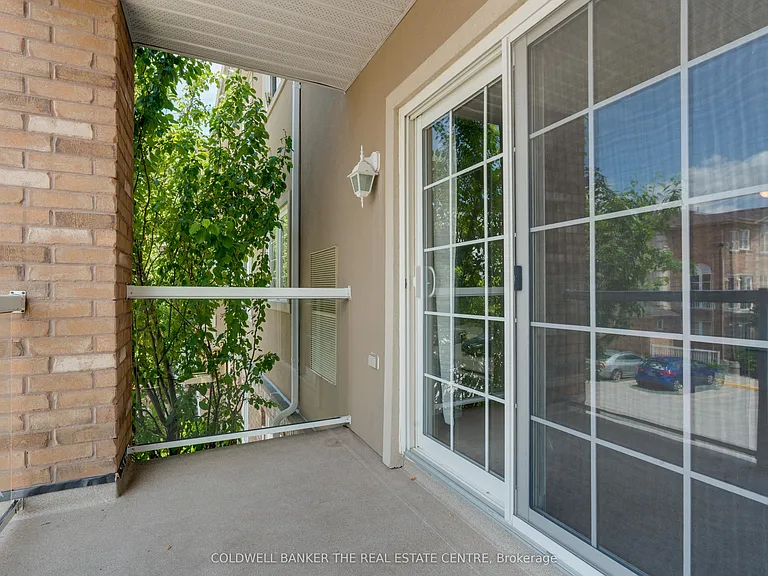 137 Sydenham Wells Dr #15 — Photo 18