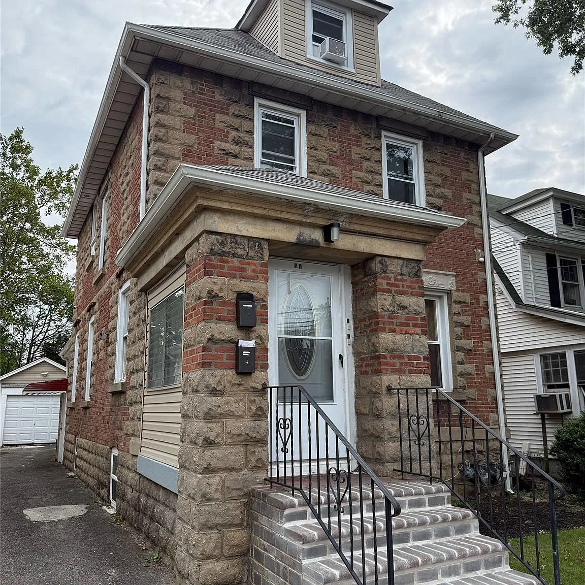 2 bed, 1.0 bath, 1000 sqft, $2,800 — Photo 1