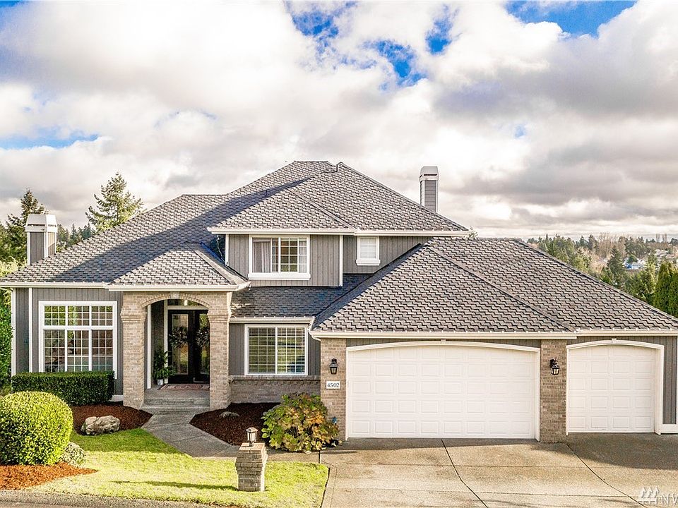 1st image of 4502 Country Club Dr NE