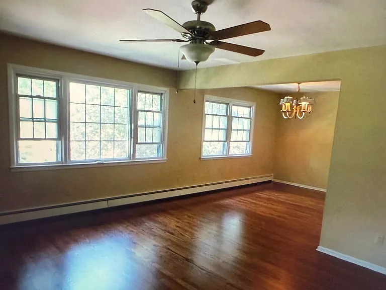 1017 Burnet Ave #2 — Photo 2