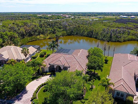 Lot on Tidal lake