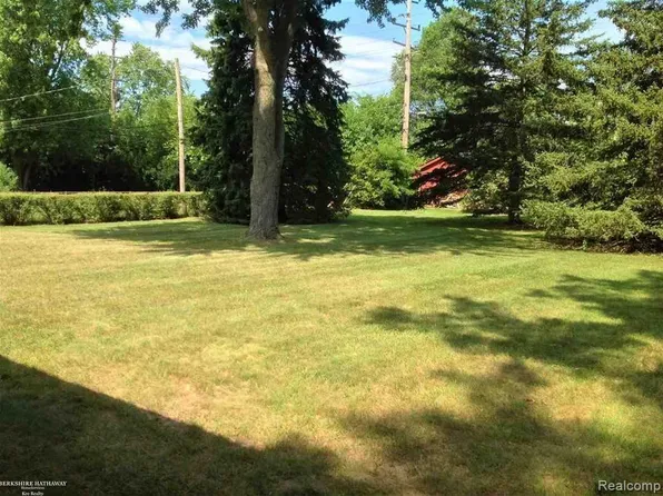 0 Harrington St, Clinton Twp, MI 48036