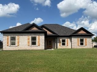 12312 Greenbriar Boulevard, Sellersburg, IN 47172