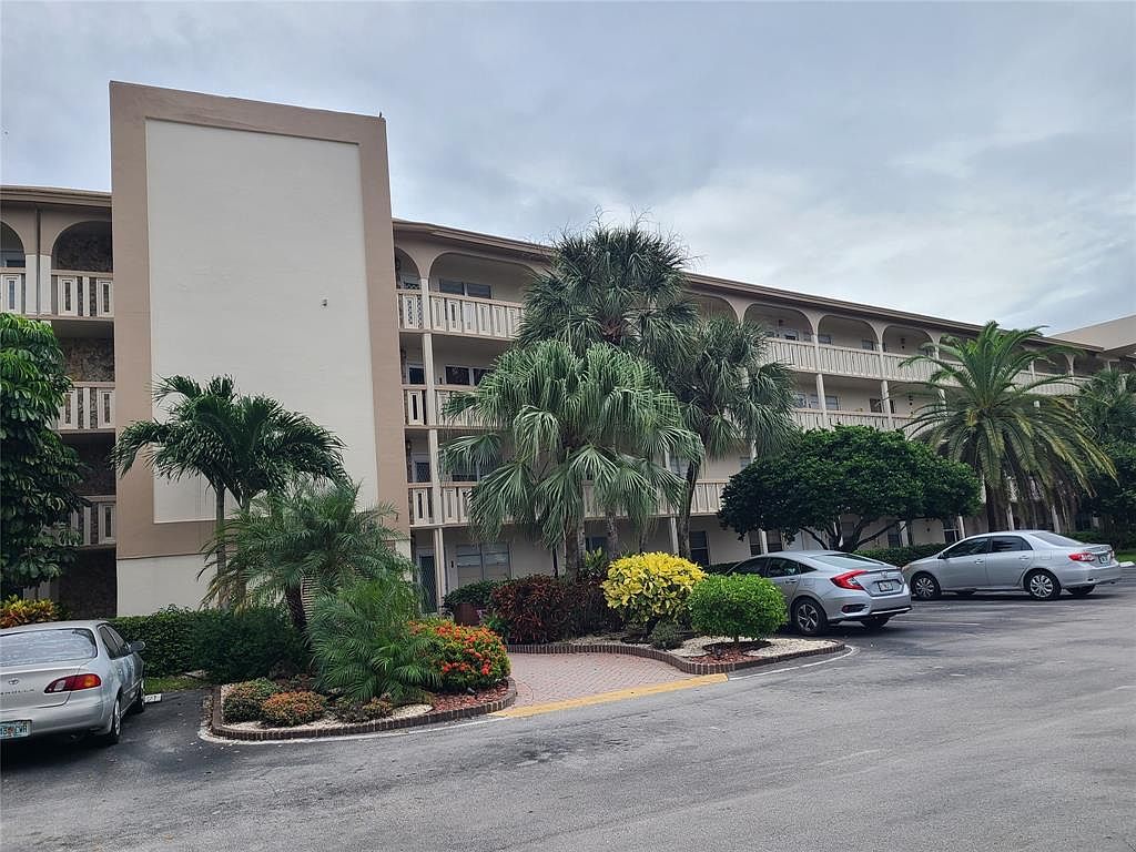 3204 Portofino Pt #L2