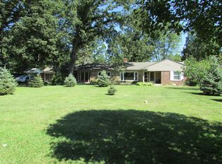 47500 Hanford Rd, Canton, MI 48187