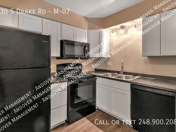 330 S Drake Rd, Kalamazoo, MI