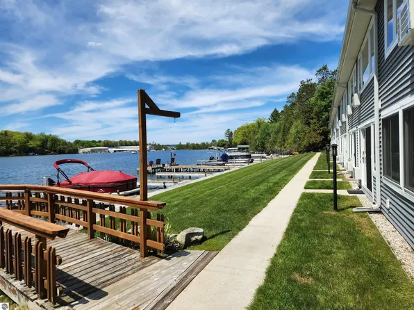 9059 Clam Lake Rd, Bellaire, MI 49615