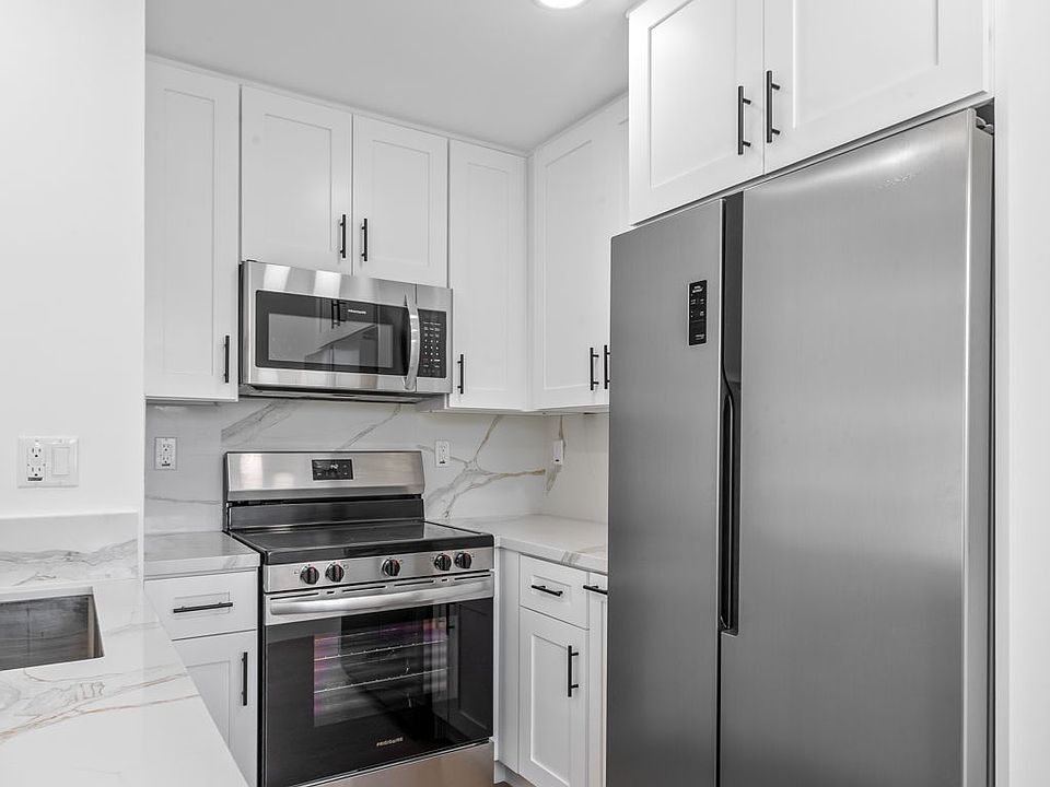 1st image of 1022 S Bruce Ln #201