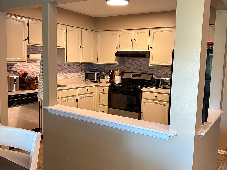 164 Andover Pl — Photo 6