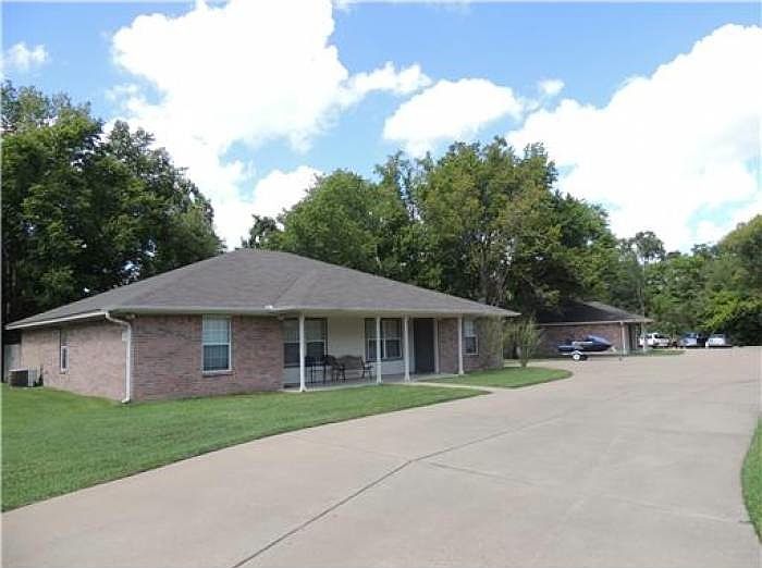 1st image of 903 Autumn Cir #A-d
