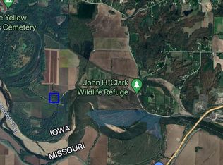 Valley Rd, Keokuk, IA 52632