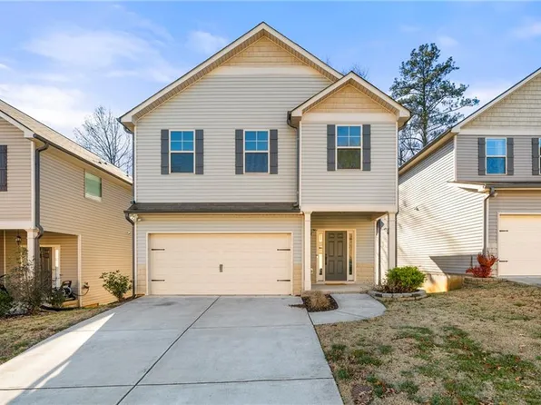228 Bethany Manor Ct, Ball Ground, GA 30107
