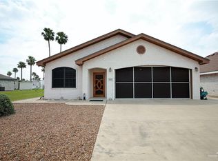 913 Lake View Dr, Mission, TX 78572