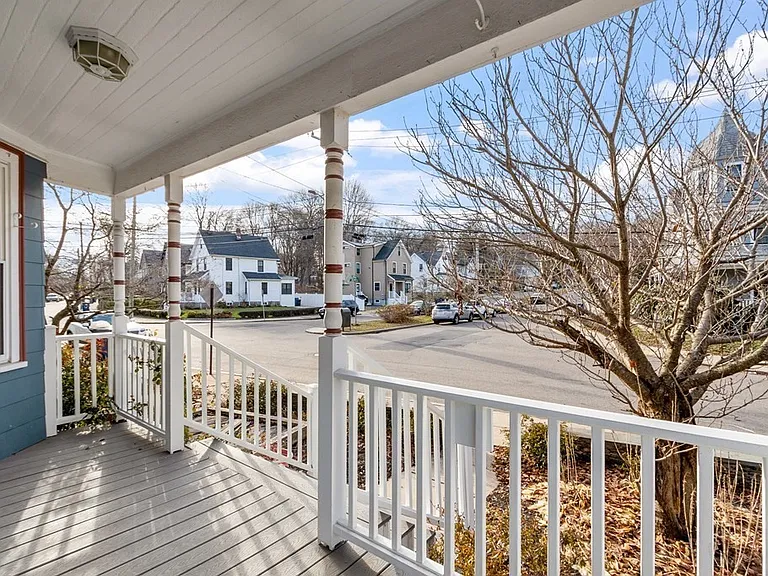 270 Poplar St — Photo 4