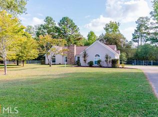 120 Forrest Lake Way, Fayetteville, GA 30215