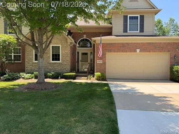 47603 Scenic Circle Dr S, Canton, MI 48188