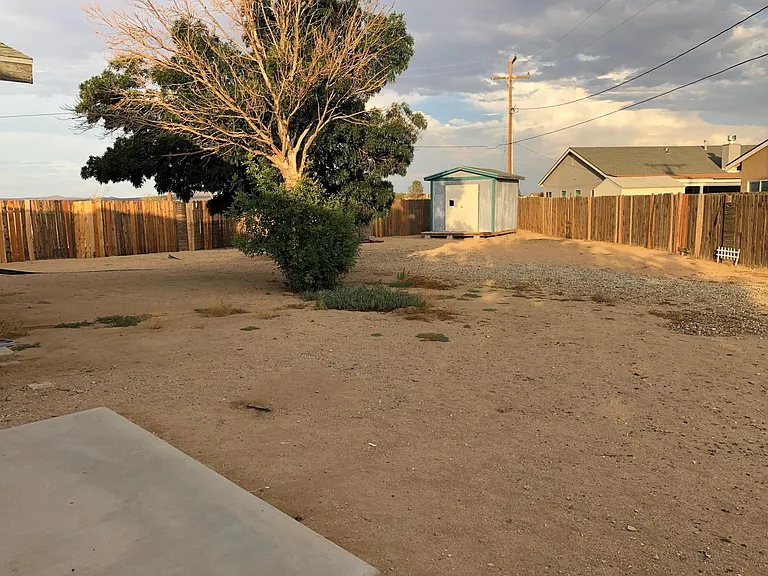 9360 Nipa Ave — Photo 21