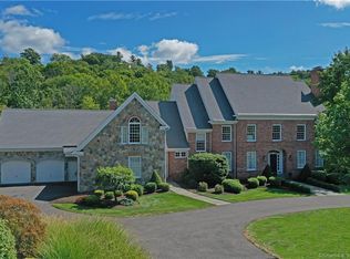 57 Far Hills Dr, Avon, CT 06001