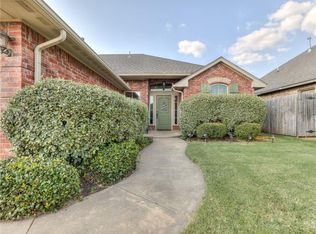 2421 NW 153rd St, Edmond, OK 73013