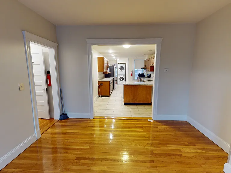 1904 Beacon St #1 — Photo 12