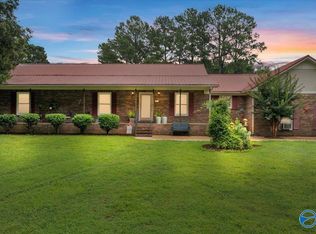 27090 Tide Ln, Athens, AL 35613