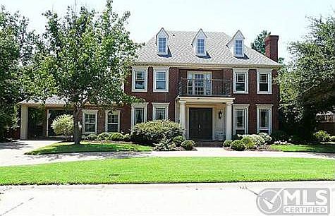 1st image of 3305 Queensbury Way W