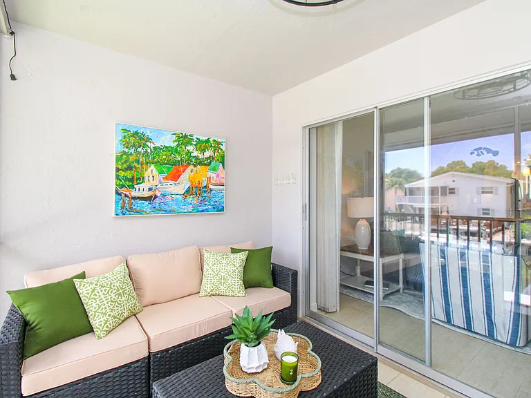 1686 Blue Point Ave #B7 — Photo 47