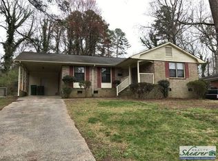 5338 Dolphin Ln, Charlotte, NC 28215