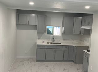 18321 E Gaillard St, Azusa, CA 91702